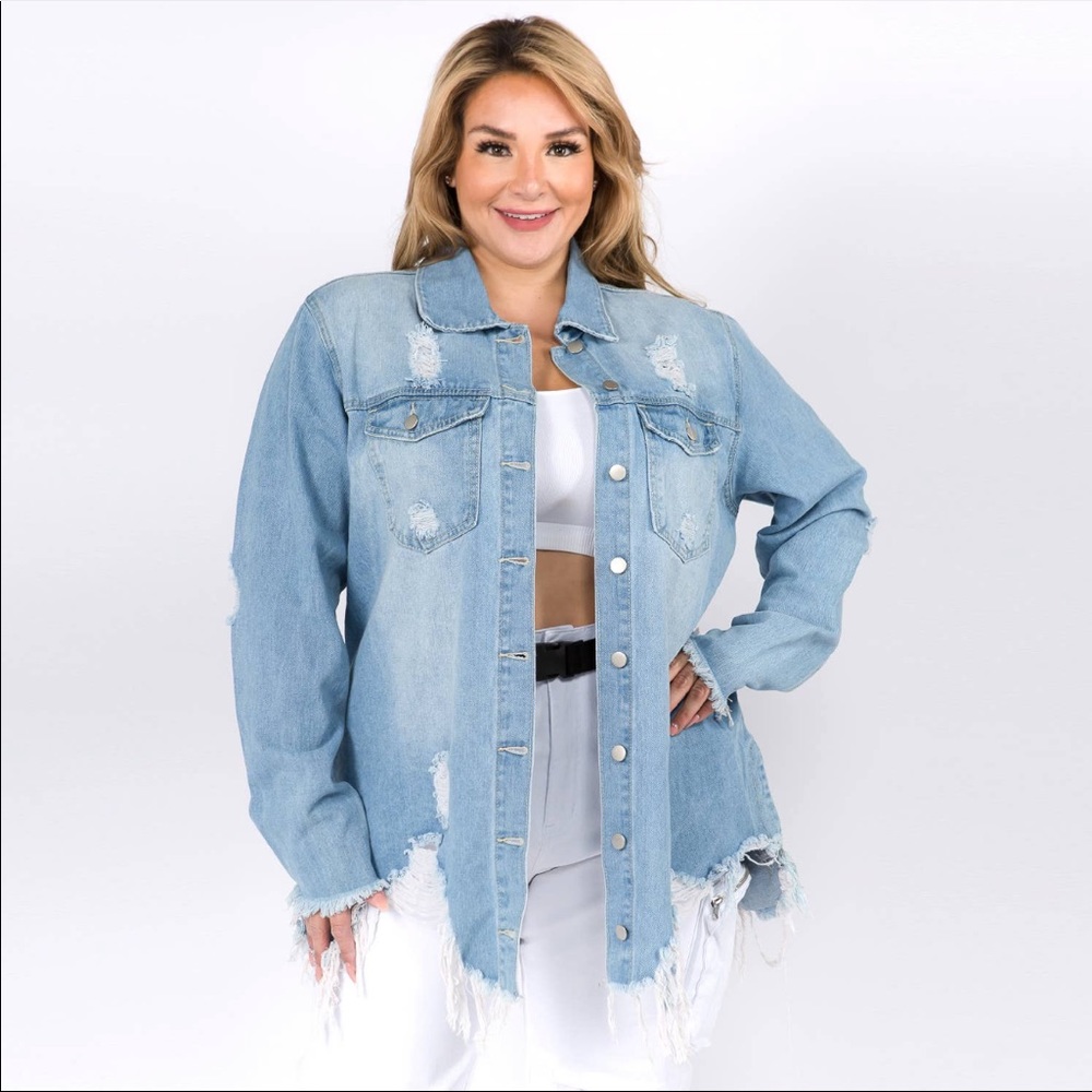 PLUS SIZE JEAN JACKET